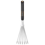 Fiskars 315520-1001 Xact Hand Garden Rake, Black/Slivler - Image 3