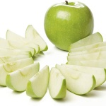 PrepWorks by Progressive Dishwasher Safe 16-Slice Thin Apple Slicer and Corer with Attached Safety Cover - Image 4